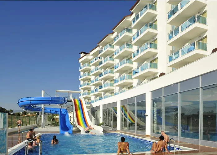 Cenger Beach Resort Spa Kızılot